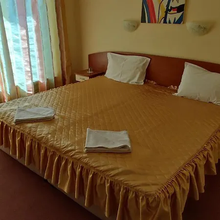 Hotell Family Mimosa 3*