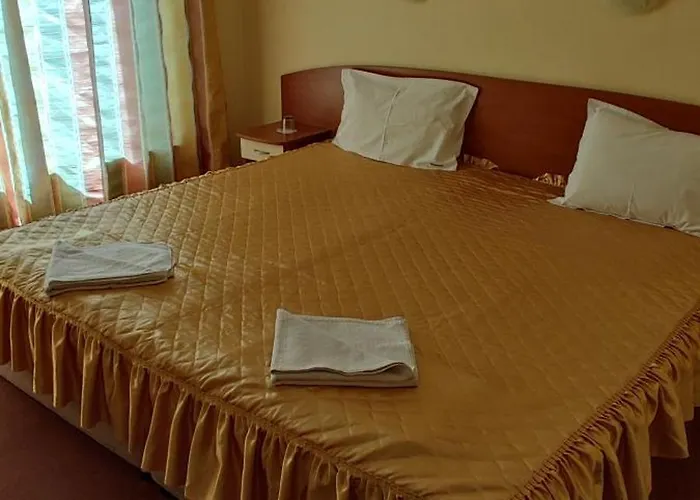 Otel Family Mimosa 3*