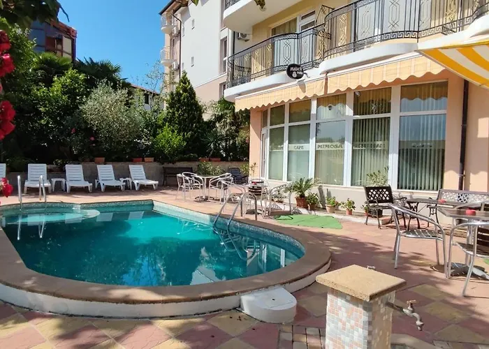 Otel Family Mimosa 3*