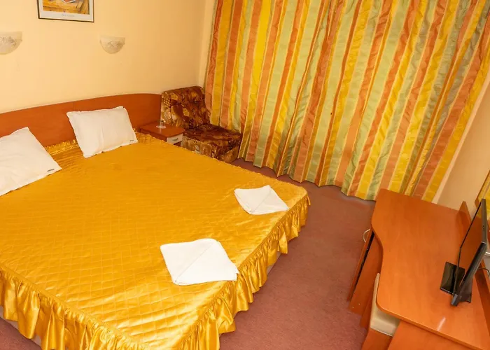 Family Mimosa Otel 3*