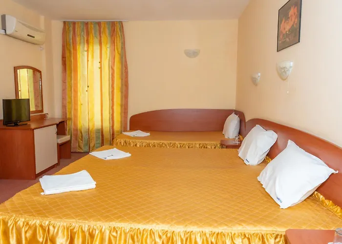 Otel Family Mimosa 3*