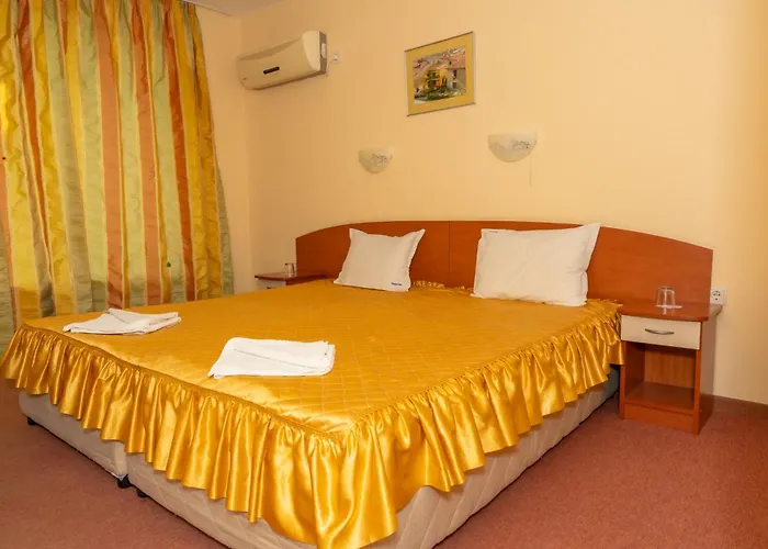 Family Mimosa 3* Tsarevo