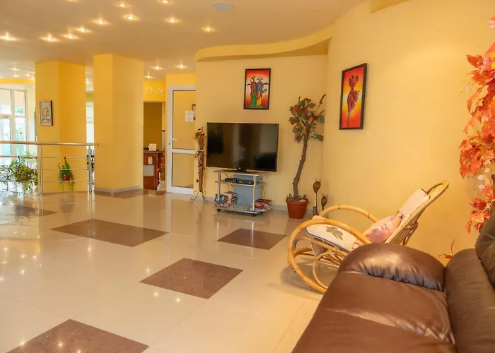 Family Mimosa Otel Tsarevo