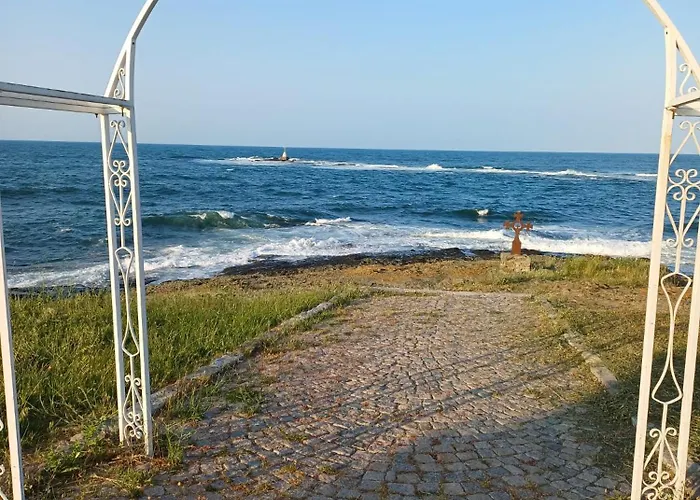 Family Mimosa Otel Tsarevo